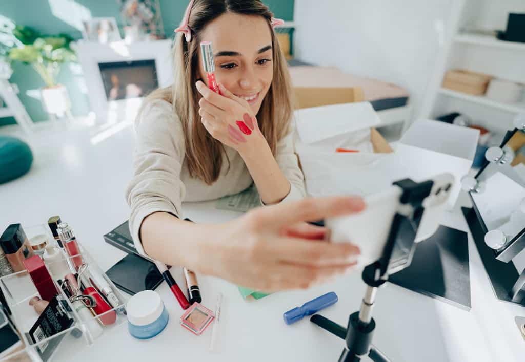 CosmeticsTutorial