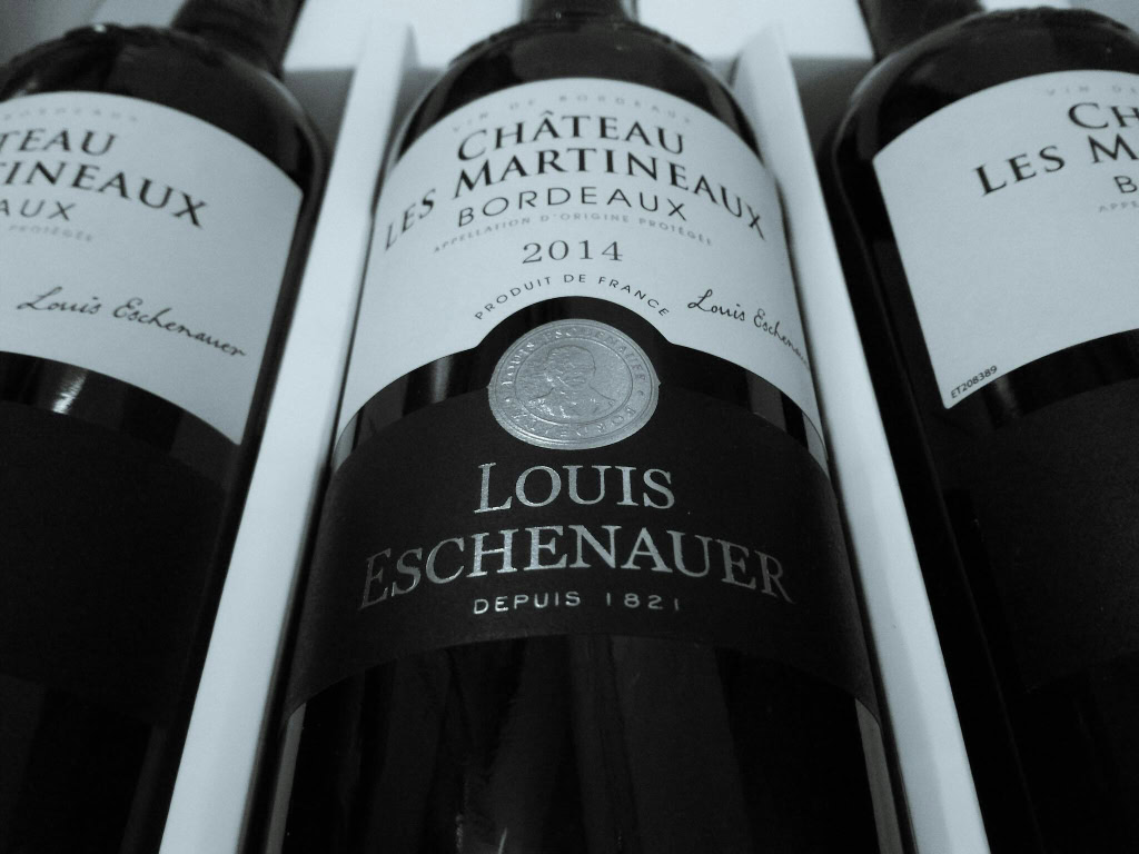 metallic wine label example